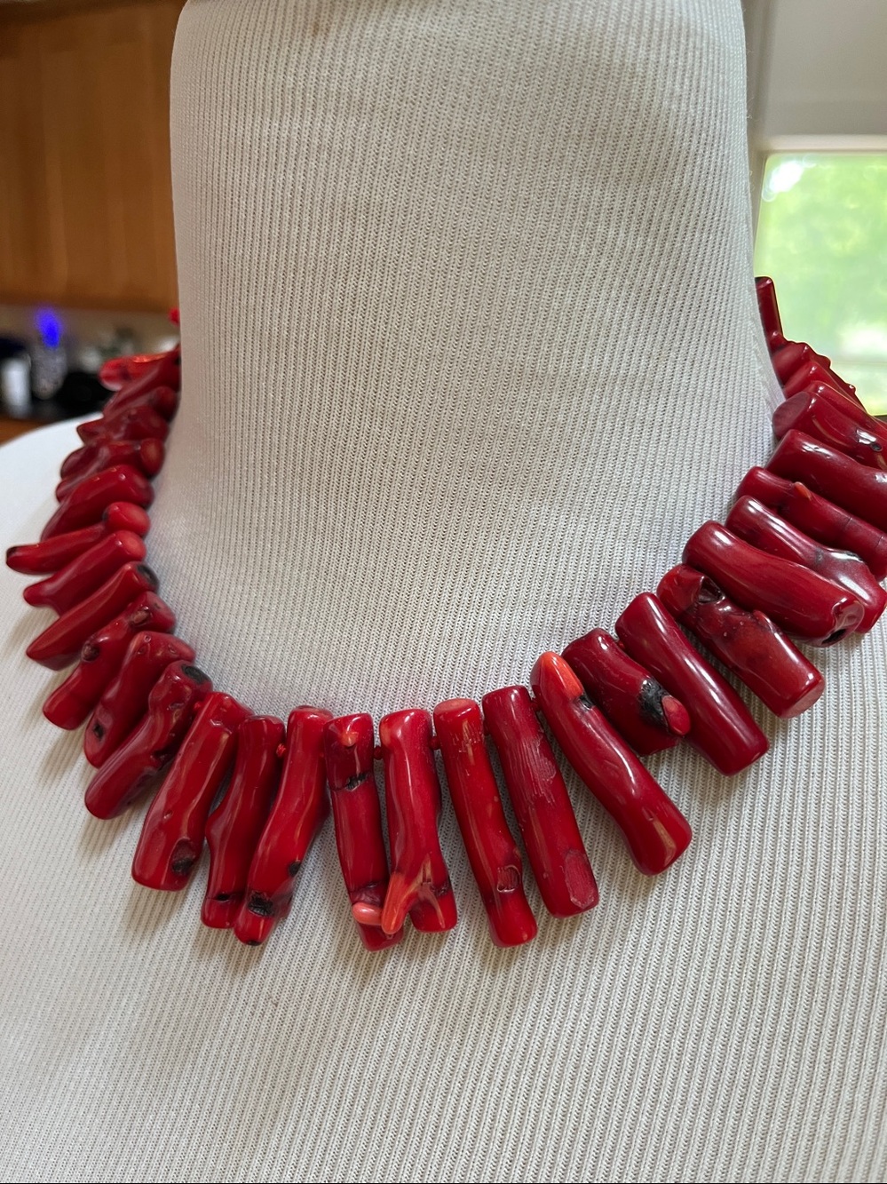 Beautiful vintage red coral necklace